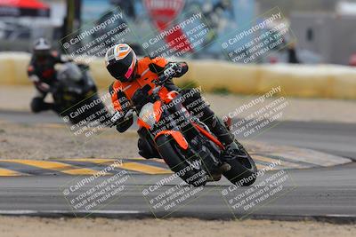 media/Jan-15-2023-SoCal Trackdays (Sun) [[c1237a034a]]/Turn 2 Set 1 (1145am)/